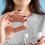 Tri kombinacije suplemenata koje mogu biti opasne: Stručnjaci upozoravaju da ih nikada ne uzimate zajedno lekovi shutterstock 2287607167