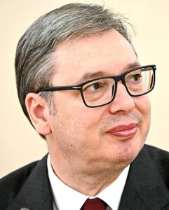 Vucic Ostaje na vlasti