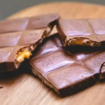 Povlače se određene serije Milka čokolada u celoj Nemačkoj: "Mogu sadržati strana tela od plastike" 1763833005 shutterstock 2252942363.width 1200