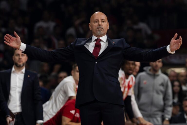 Sasa Obradovic na utakmici protiv Zalgirisa