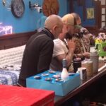 OBEZBEĐENJE UNELO SPECIJALAN POKLON ZA LUKU IZ SPOLJNOG SVETA Vujović ne može da veruje šta vidi, cimeri se odmah okupili oko njega (FOTO) Screenshot 2025 11 22 192846