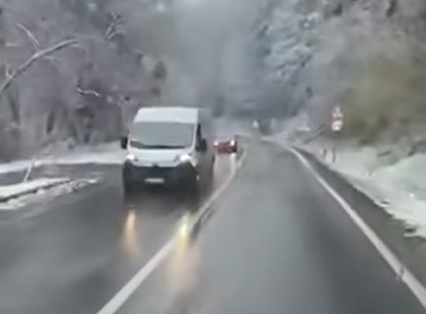 Sneg na Iriskom vencu