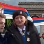 Ona svakog dana diže srpsku zastavu kod Trijumfalne kapije: Priča Slađane koju poštuju i generali i predsednici makron