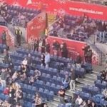 PARTIZAN OVO SEBI NIJE SMEO DA DOZVOLI! Isplivao tužan snimak iz Arene: Dva minuta do kraja, a razočarani navijači napuštaju dvoranu! navijaci Partizana