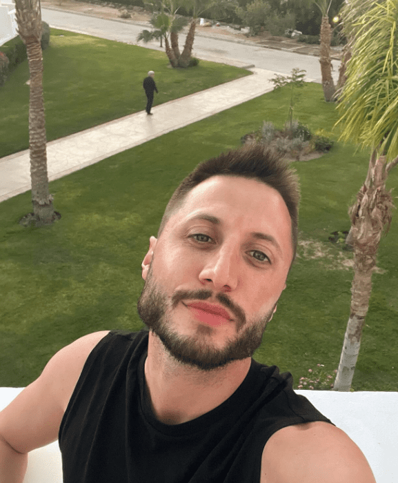 Ranko Miletin Kuvar i pevač krao nakit po kruzerima