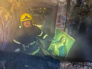 Nije izgorela samo ikona Svete Marije Izvor: Facebook stranica Vesti Info