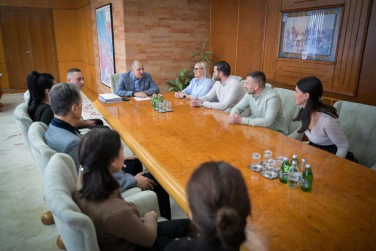 [Aggregator] Downloaded image for imported item #74610