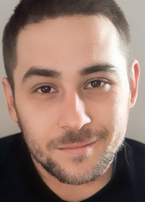 Stručnjaci upozoravaju da neprovereni preparati mogu izazvati ozbiljne nuspojave, zavisnost, pa čak i trajna oštećenja zdravlja. Upravo zato je slučaj Dečak koji proizvodi hemijska sredstva lekove Aleksandar Kovač izazvao dodatnu zabrinutost u javnosti.