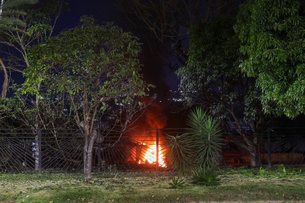 SAD napale Venecuelu: Tramp saop&scaron;tio da je Maduro zarobljen i odveden iz zemlje (FOTO, VIDEO) 4