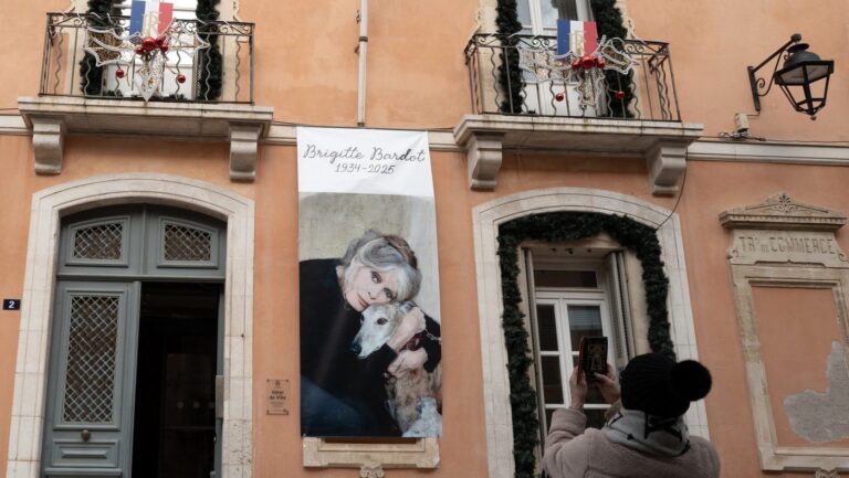 [Aggregator] Downloaded image for imported item #124755