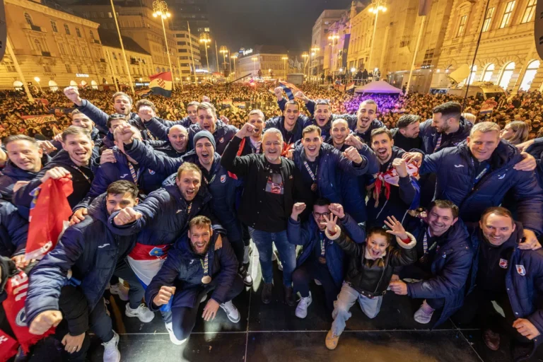 [Aggregator] Downloaded image for imported item #142506