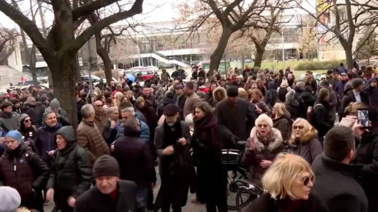 [Aggregator] Downloaded image for imported item #136075