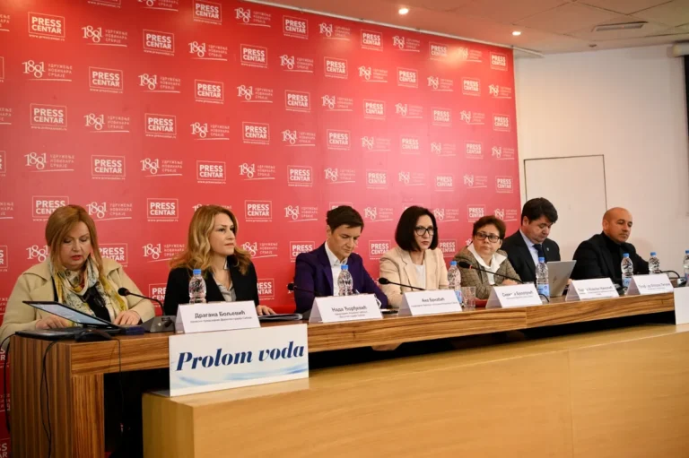 [Aggregator] Downloaded image for imported item #141880