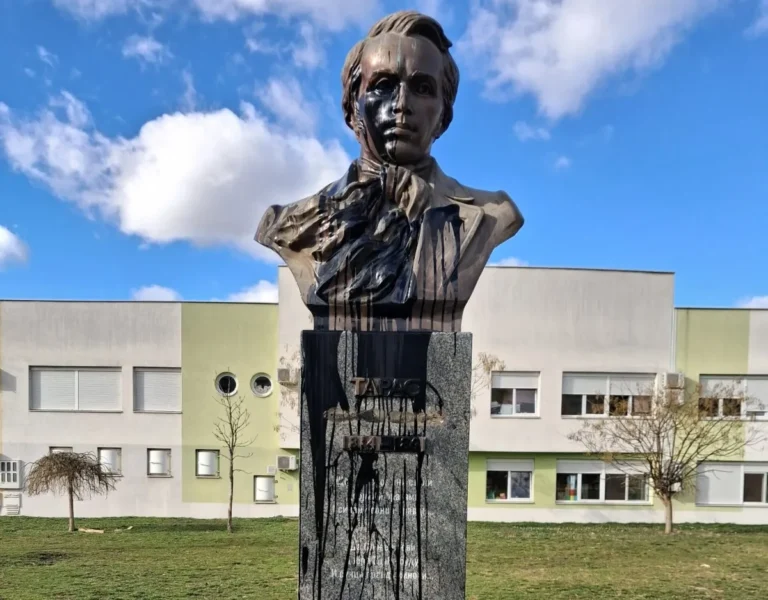 [Aggregator] Downloaded image for imported item #142370