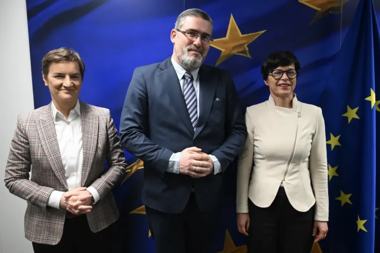 [Aggregator] Downloaded image for imported item #153600