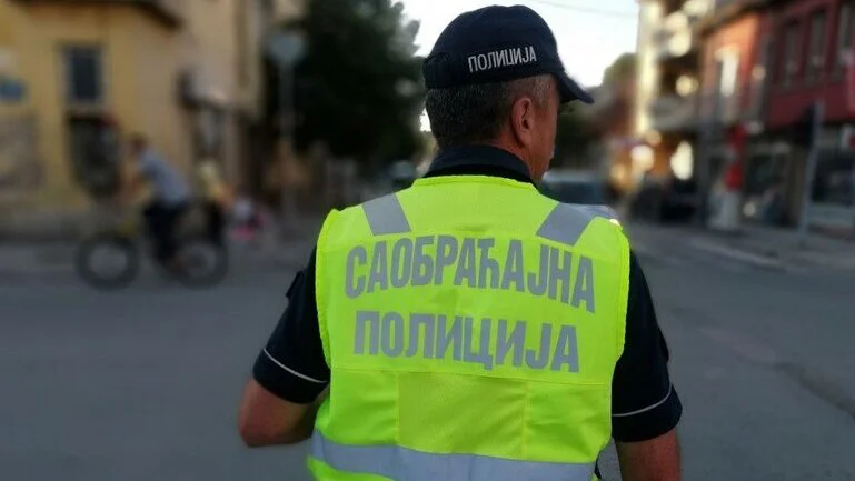Odbio alkotest pa povredio dvoje policajaca opirući se hap&scaron;enju 9