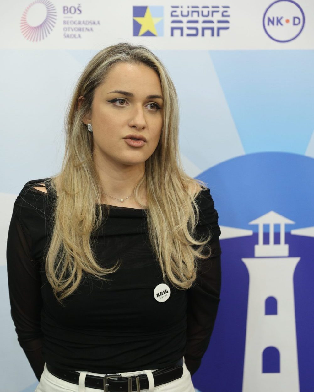 Nagrada "Svetioničari" za borbu protiv korupcije dodeljena Zoranu Đajiću, Radmilu Markoviću, KRIK-u i BUM- u: Specijalno priznanje studentima i Anketnoj komisiji 5