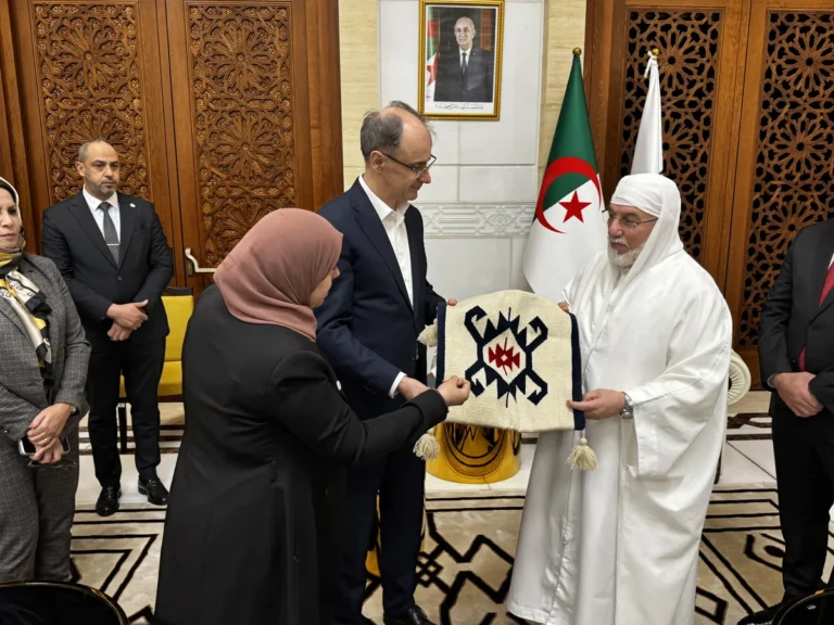 [Aggregator] Downloaded image for imported item #159983