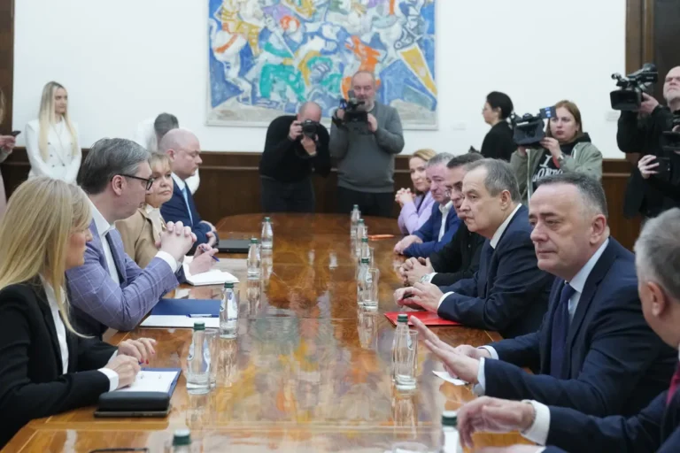 [Aggregator] Downloaded image for imported item #162823