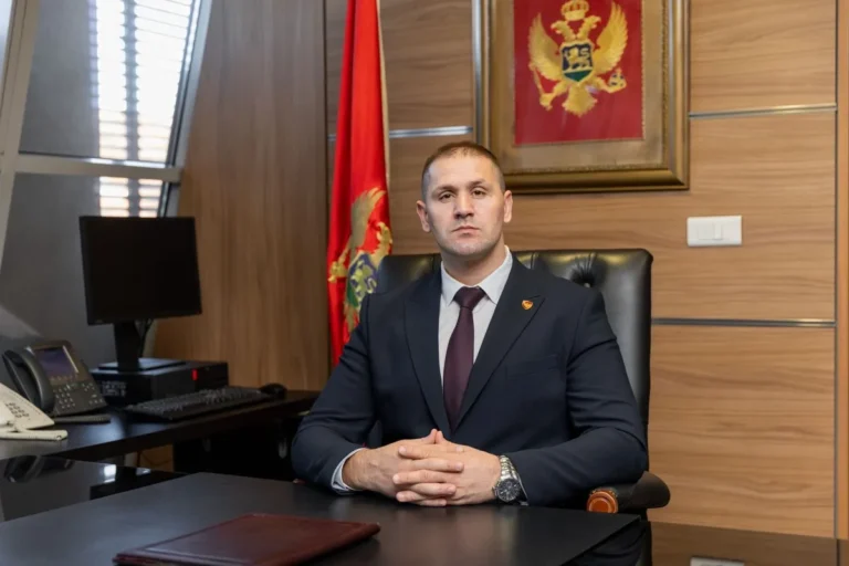 [Aggregator] Downloaded image for imported item #166857