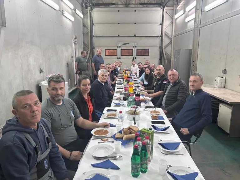 [Aggregator] Downloaded image for imported item #167797