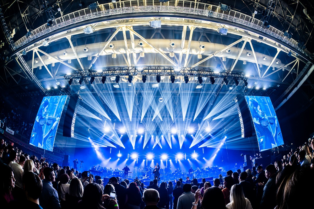 O nastupima legendarnog Zdravka Čolića u njegovom rodnom gradu u čuvenoj Zetri: April u Sarajevu i koncert katarze 2