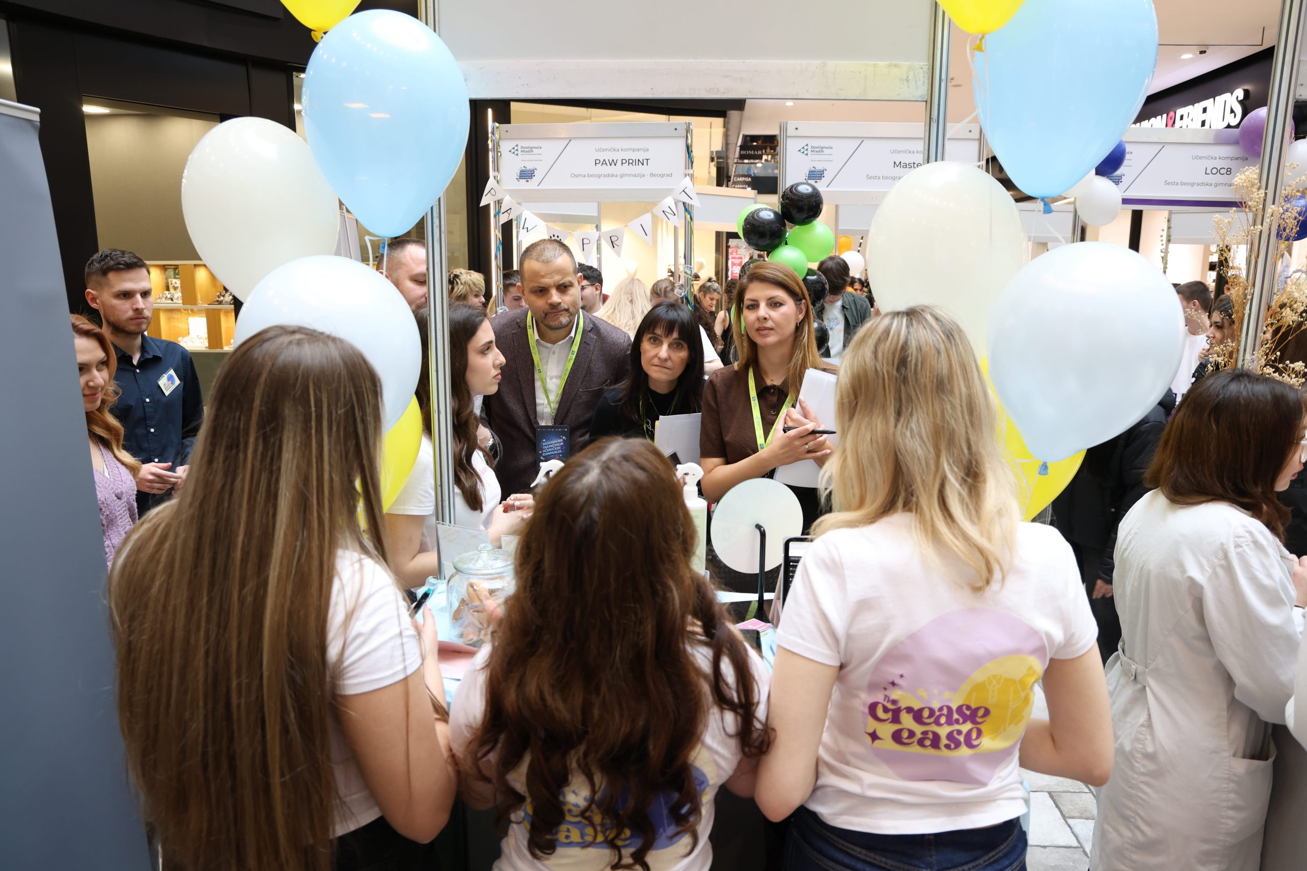 Komplet za izradu otiska &scaron;ape, sprej za peglanje i biljni terarijum &ndash; pobednički proizvodi srednjo&scaron;kolaca 5