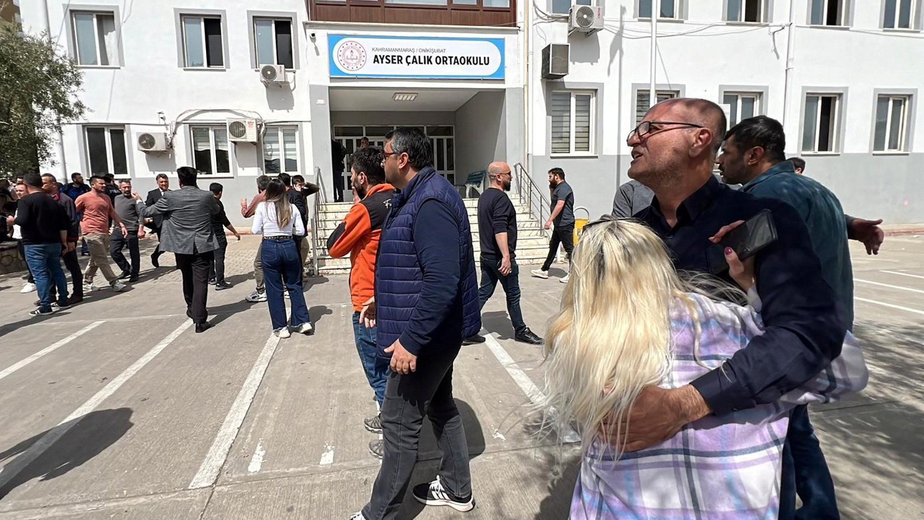 &scaron;kola u turskoj u kojoj se desila pucnjava, rodbina ubijenih u turskoj, pucnjava u turskoj, pucnjava u &scaron;koli u turskoj